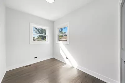8718 S Euclid Avenue, Chicago, IL 60617 - Photo 15