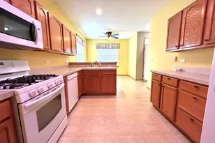 15952 Buckner Pond Wy, Crest Hill, IL 60403 - Photo 15
