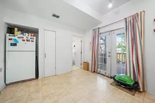 1728 N Campbell Ave, Chicago, IL 60647 - Photo 9