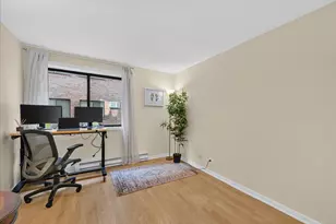 2333 N Neva Ave, Chicago, IL 60707 - Photo 13