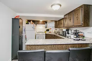 4923 W Cullom Ave, Chicago, IL 60641 - Photo 25