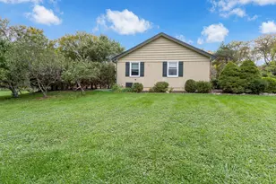 6 Lagoon Dr, Hawthorn Woods, IL 60047 - Photo 13