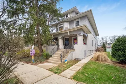 715 N Taylor Avenue #1, Oak Park, IL 60302 - Photo 1