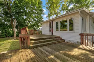 26110 W Lakeview Ave, Ingleside, IL 60041 - Photo 21
