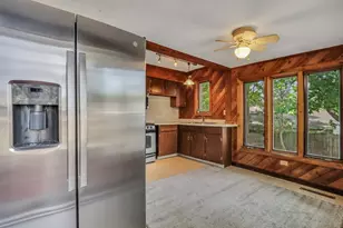 26110 W Lakeview Ave, Ingleside, IL 60041 - Photo 15