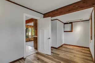 26110 W Lakeview Ave, Ingleside, IL 60041 - Photo 17