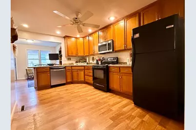 1805 Avenue K, Sterling, IL 61081 - Photo 13