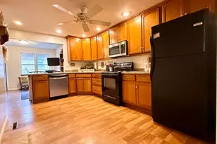 1805 Ave K, Sterling, IL 61081 - Photo 13