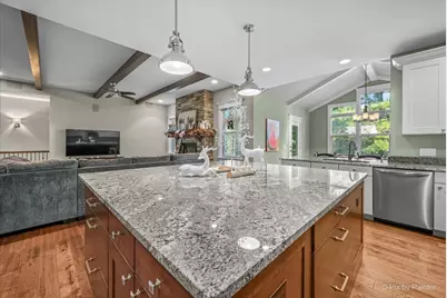 209 Burr Oak Circle, Elgin, IL 60124 - Photo 13