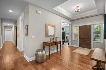 209 Burr Oak Circle, Elgin, IL 60124 - Photo 9