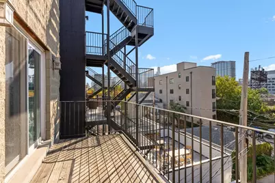 1369 W Hubbard Street #3E, Chicago, IL 60642 - Photo 19