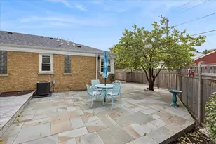 2542 S 6th Ave, North Riverside, IL 60546 - Photo 17