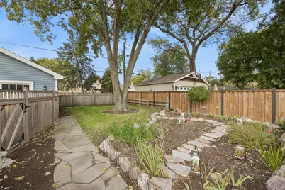 2542 S 6th Avenue, North Riverside, IL 60546 - Photo 15