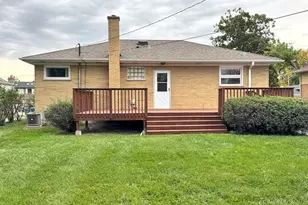 690 N Michigan St, Elmhurst, IL 60126 - Photo 15