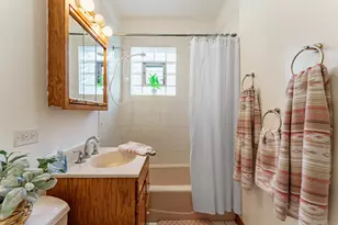 2523 N Oak Park Ave, Chicago, IL 60707 - Photo 13