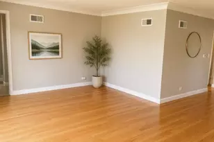 6185 N Keating Ave, Chicago, IL 60646 - Photo 3