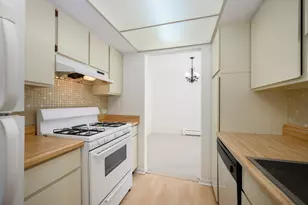 1611 Ashland Ave, Des Plaines, IL 60016 - Photo 9