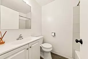 8620 Waukegan Rd, Morton Grove, IL 60053 - Photo 15