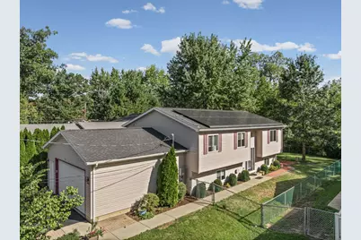 35861 N Benjamin Avenue, Ingleside, IL 60041 - Photo 1