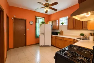 8509 S Morgan St, Chicago, IL 60620 - Photo 5