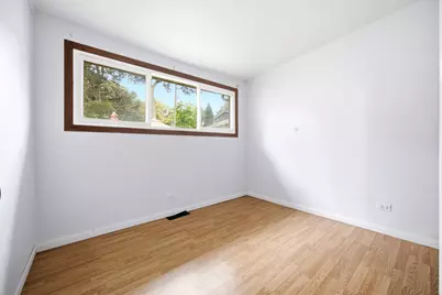 448 N Lake Shore Drive, Mundelein, IL 60060 - Photo 13