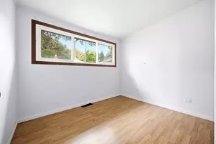 448 N Lakeshore Dr, Mundelein, IL 60060 - Photo 13