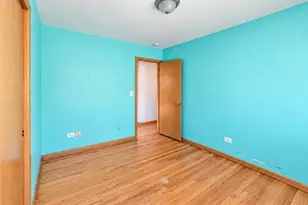 8716 N Elmore St, Niles, IL 60714 - Photo 11