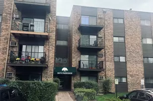8970 N Parkside Ave, Des Plaines, IL 60016 - Photo 1