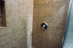 8970 N Parkside Ave, Des Plaines, IL 60016 - Photo 23