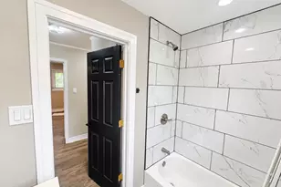 204 Shabbona Dr, Park Forest, IL 60466 - Photo 13