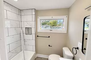 204 Shabbona Dr, Park Forest, IL 60466 - Photo 5