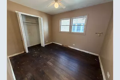 10517 S Cottage Grove Avenue, Chicago, IL 60628 - Photo 9