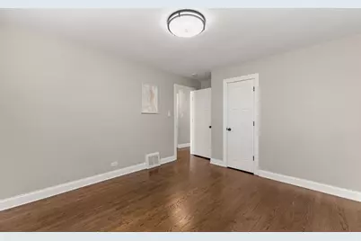 18516 Clyde Road, Homewood, IL 60430 - Photo 17