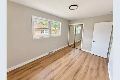 15109 Irving Avenue, Dolton, IL 60419 - Photo 9