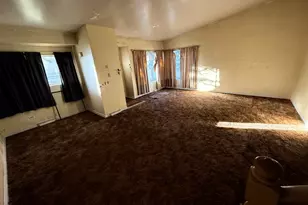 9025 N Greenwood Ave, Niles, IL 60714 - Photo 3