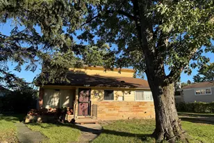 9025 N Greenwood Ave, Niles, IL 60714 - Photo 1