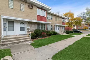 6240 N Cicero Ave, Chicago, IL 60646 - Photo 1