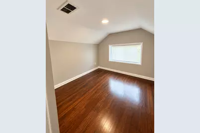 8208 S Avalon Avenue, Chicago, IL 60619 - Photo 11