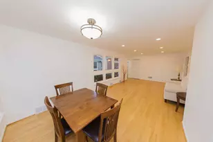 4440 Palma Pl, Skokie, IL 60076 - Photo 9