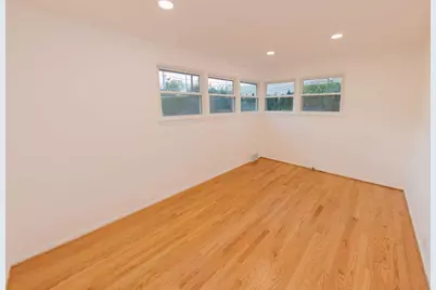 4440 Palma Place, Skokie, IL 60076 - Photo 23