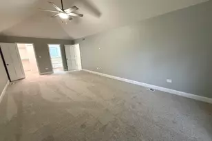 1016 Liberty Dr, Naperville, IL 60540 - Photo 21