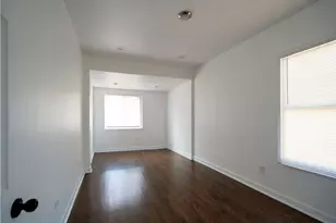 10046 S Perry Ave, Chicago, IL 60628 - Photo 5