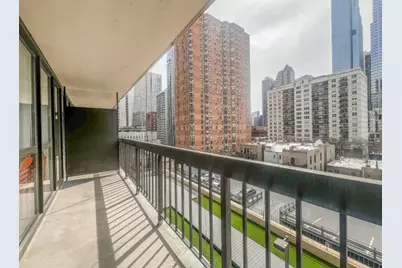 33 W Delaware Place #16C, Chicago, IL 60610 - Photo 3