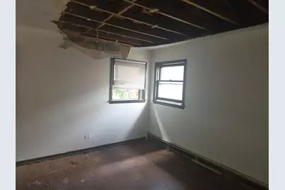 8045 S Carpenter Street, Chicago, IL 60620 - Photo 15