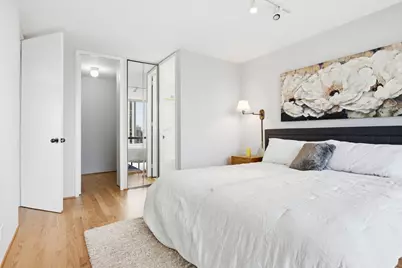 345 W Fullerton Parkway #1701, Chicago, IL 60614 - Photo 17