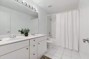 1307 S Wabash Ave, Chicago, IL 60605 - Photo 9