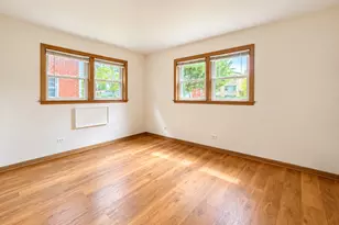 1145 Arnold Ct, Des Plaines, IL 60016 - Photo 9