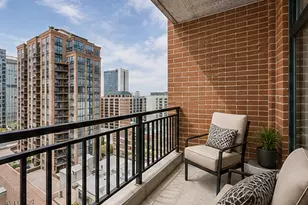 400 W Ontario St, Chicago, IL 60654 - Photo 7