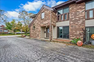 108 W Wood St, Palatine, IL 60067 - Photo 27