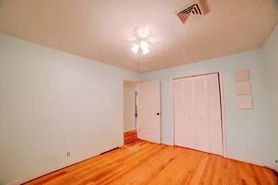 910 S 4th Street, Watseka, IL 60970 - Photo 23
